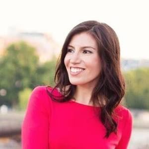 Meet your Posher, Daniela